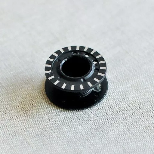 Bernina : 4, 5 &; 7 Series Bobbin