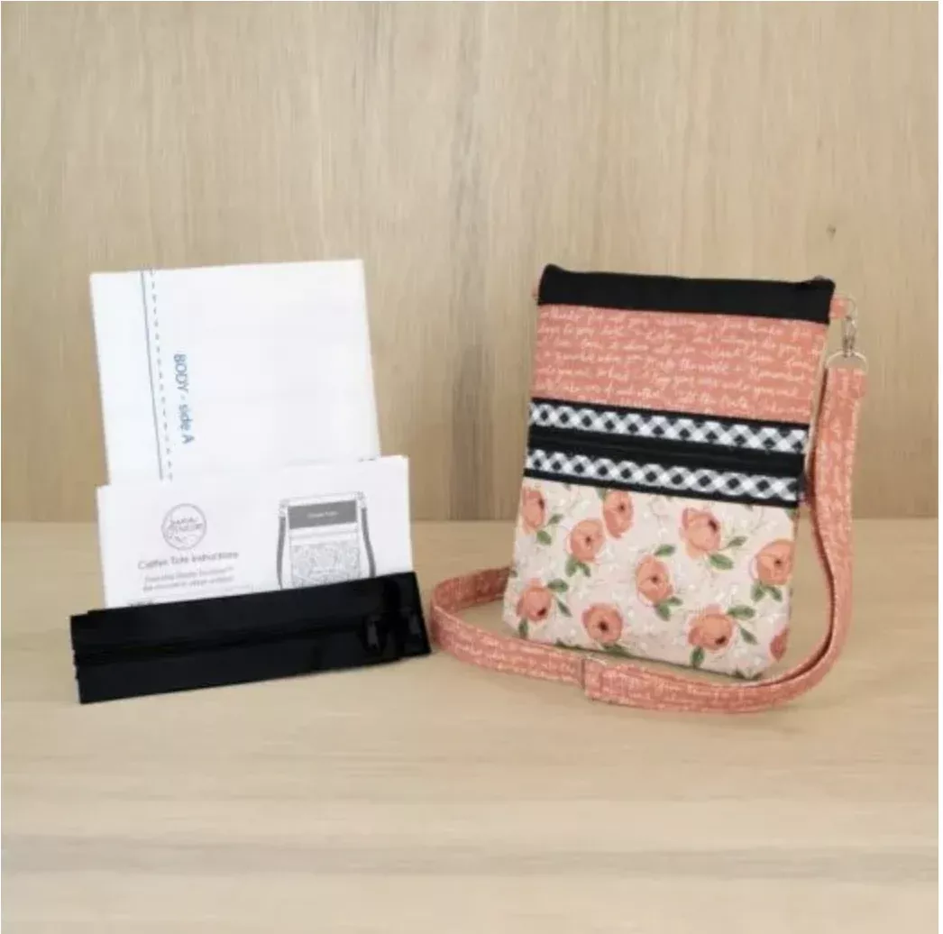 Caitlyn Crossbody- Black Zippity-Do-Done