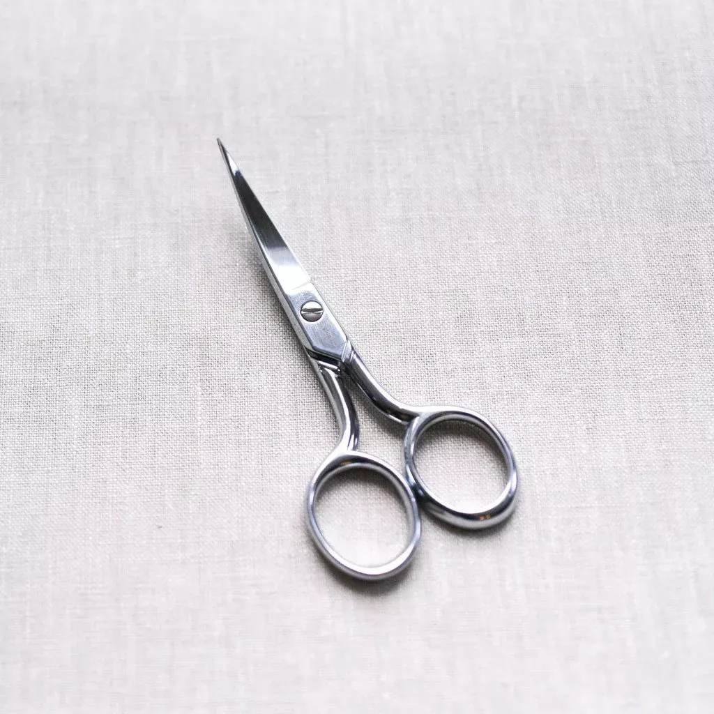 Gingher : Curved Embroidery Scissors : 4" Right Handed