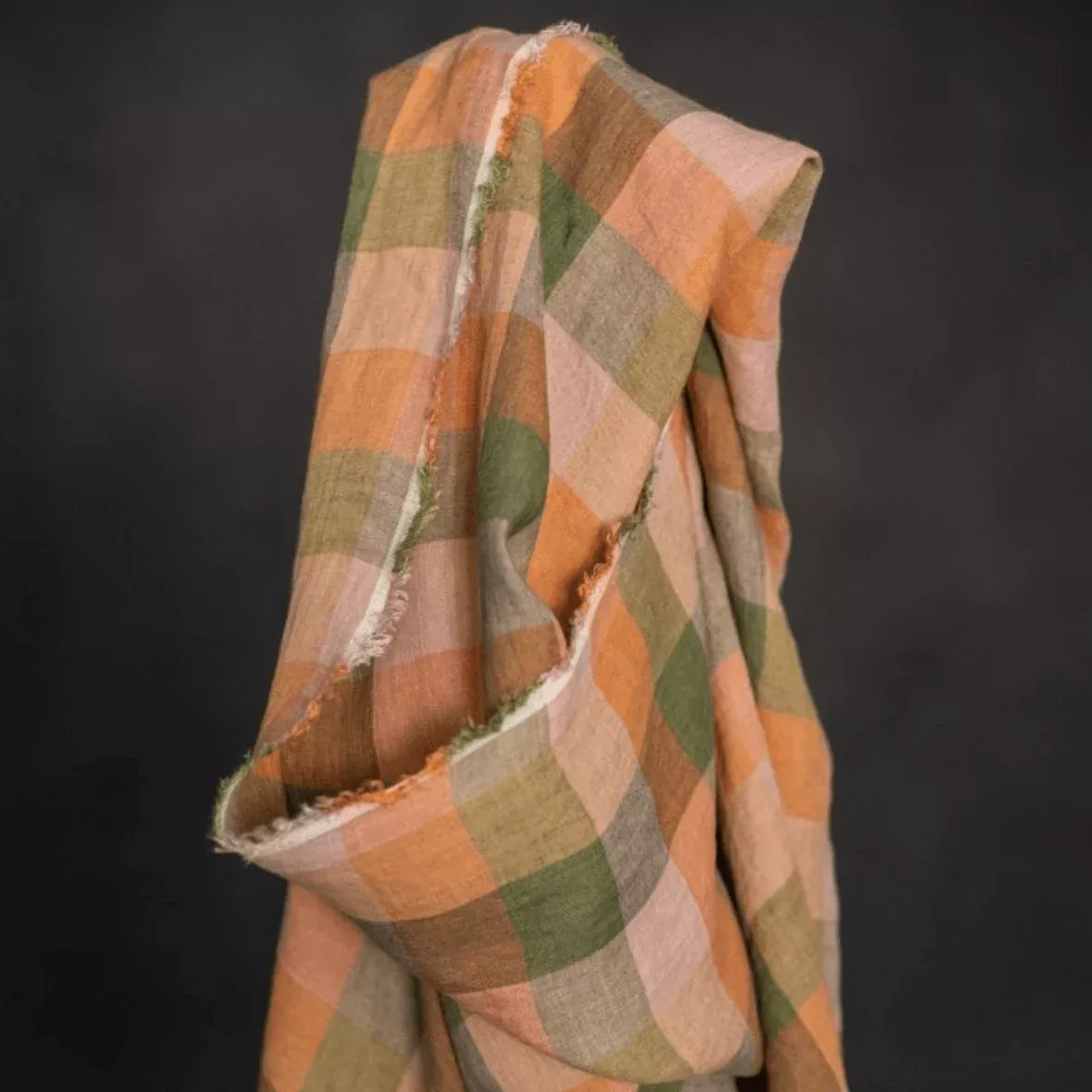 Merchant & Mills : EU Linen : Zephyr Collection : Sea Holly