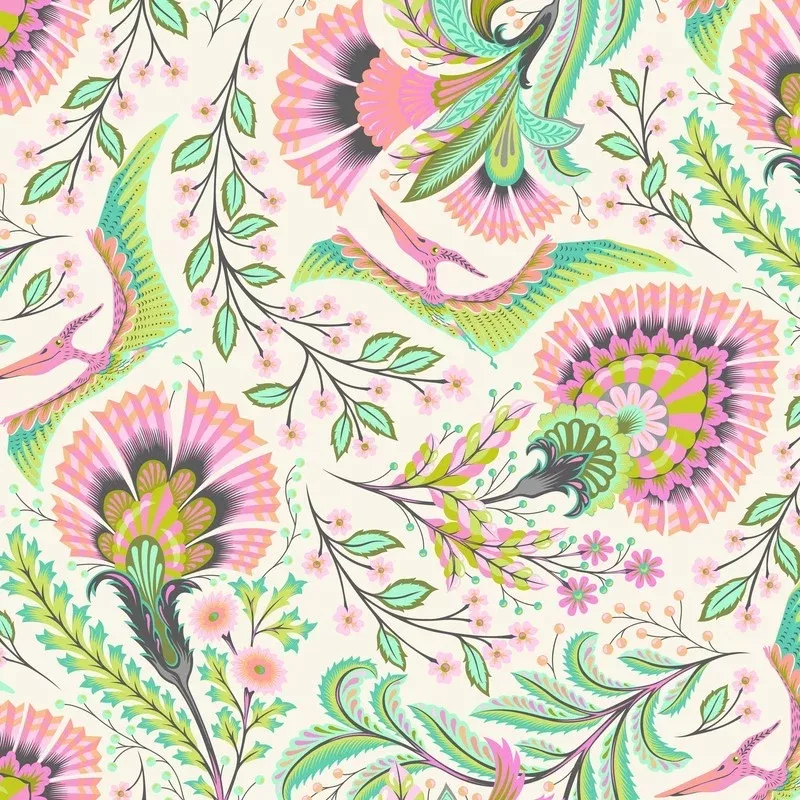 *ROAR! - Tula Pink - Wing It - PWTP225.Blush