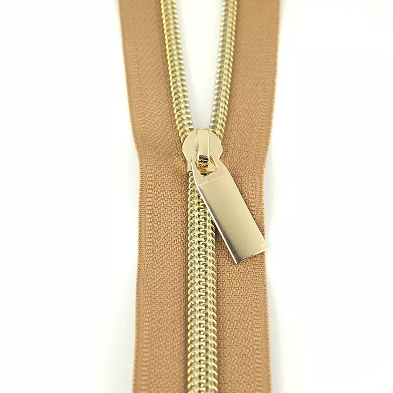 Zipper Natural/Gold 9 Pulls/3yds
